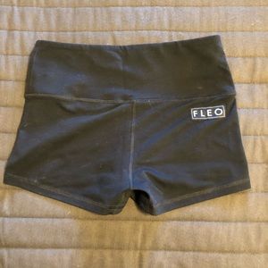 Fleo Hi-Rise original shorts